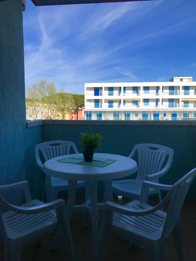 Condominio Monaco Бибионе Екстериор снимка
